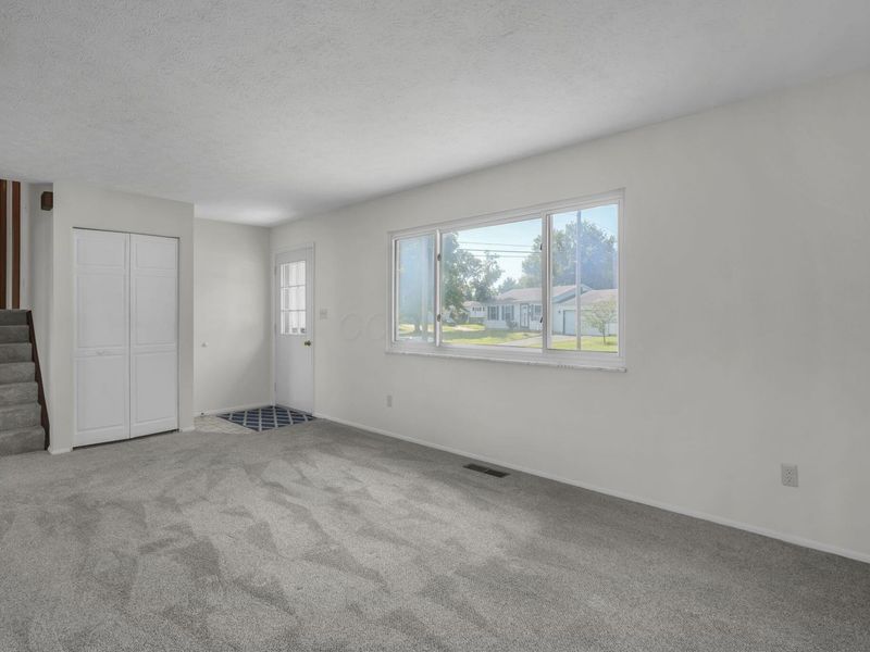 5178 Rutledge Drive N, Columbus, OH 43232 Photo 7