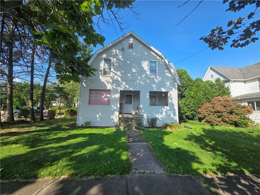 227 Lynwood Avenue, Elmira, NY 14903 Main Photo