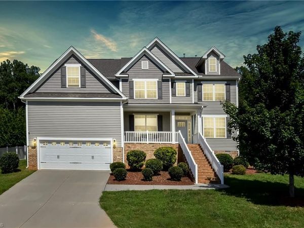 2179 Spring Wind Road , Pfafftown, NC 27040