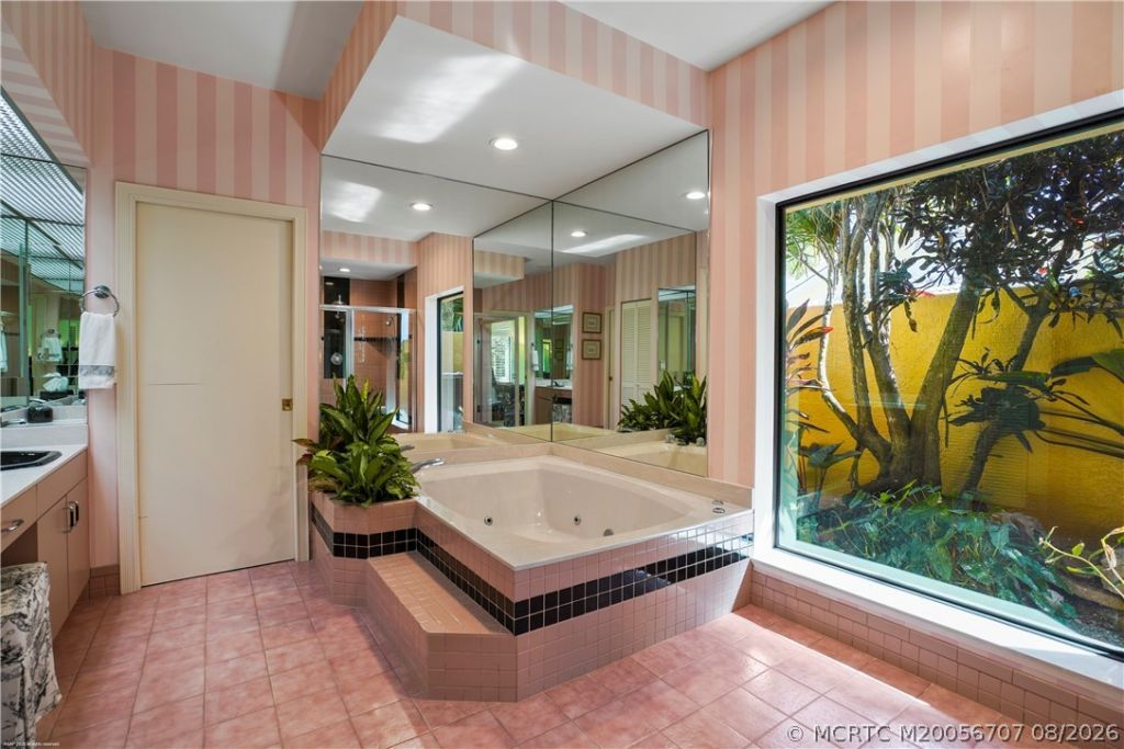 6661 SE Harbor Circle, Stuart, FL 34996 Photo