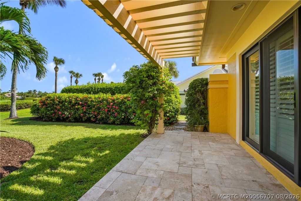 6661 SE Harbor Circle, Stuart, FL 34996 Photo