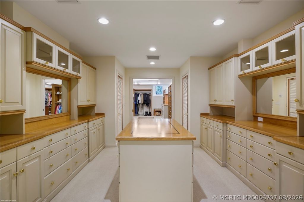 6661 SE Harbor Circle, Stuart, FL 34996 Photo