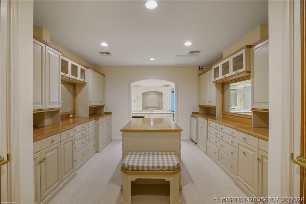 6661 SE Harbor Circle, Stuart, FL 34996 Photo