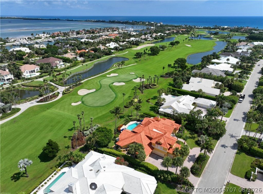 6661 SE Harbor Circle, Stuart, FL 34996 Photo