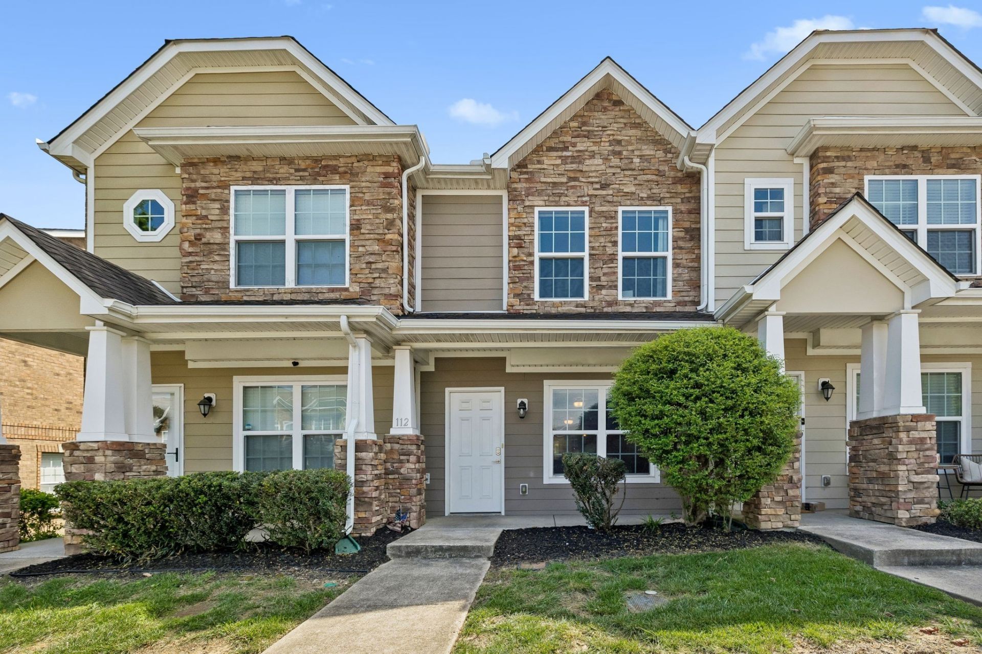 112 Cobblestone Place Dr, Goodlettsville, TN 37072 Main Photo