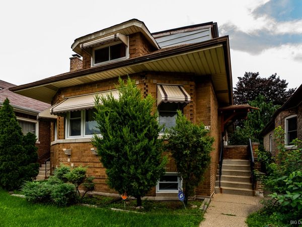 8449 S Dante Avenue , Chicago, IL 60619