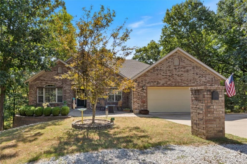 24 Boxford Drive  Bella Vista, AR 72715