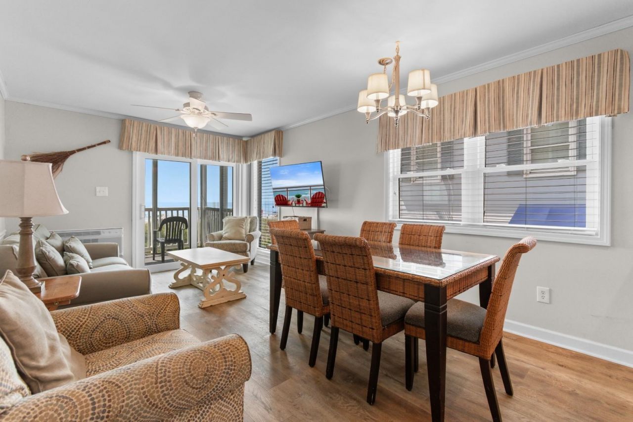 2405 S Ocean Blvd. Photo 11
