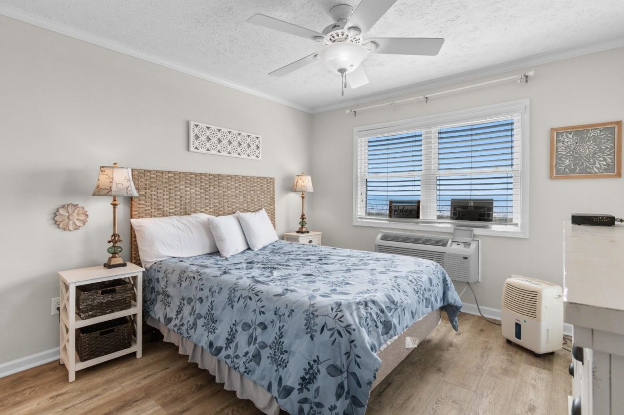 2405 S Ocean Blvd. Photo 16