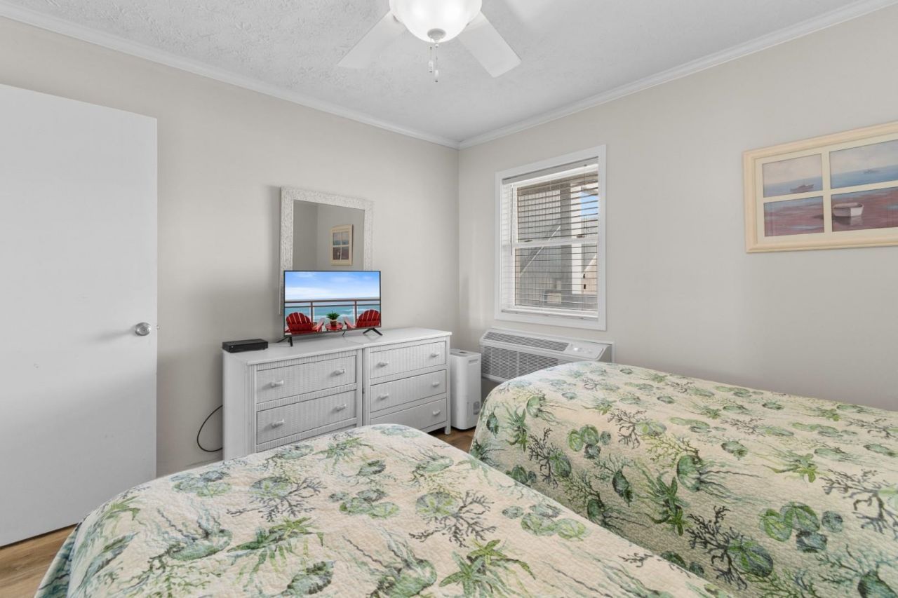 2405 S Ocean Blvd. Photo 22