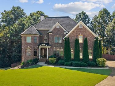 2563 Bogan Bridge Circle, Buford, GA 30519