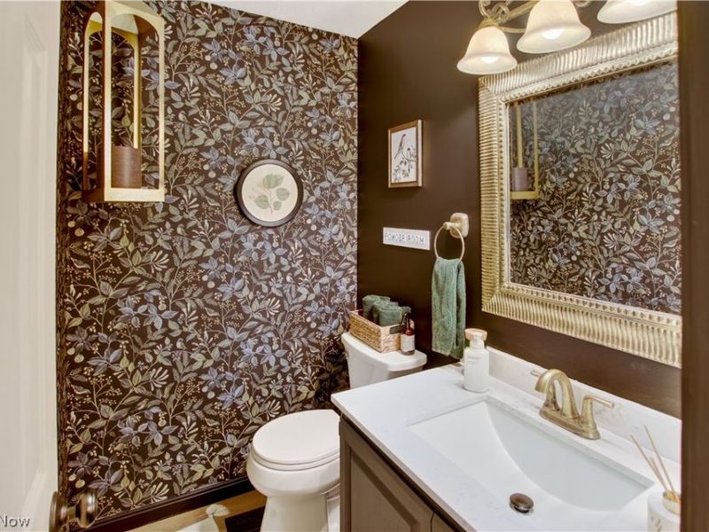 126 Westchester Drive, Amherst, OH 44001 Photo 18