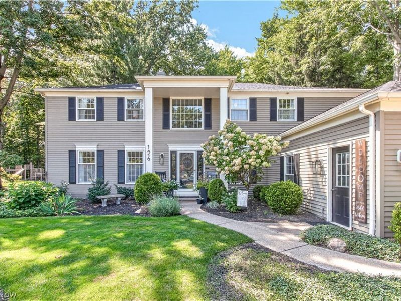 126 Westchester Drive, Amherst, OH 44001 Photo 2