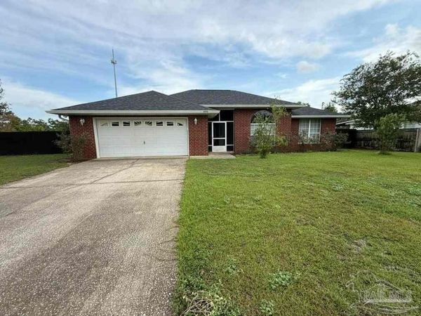 7777 Sandstone St, Navarre, FL 32566