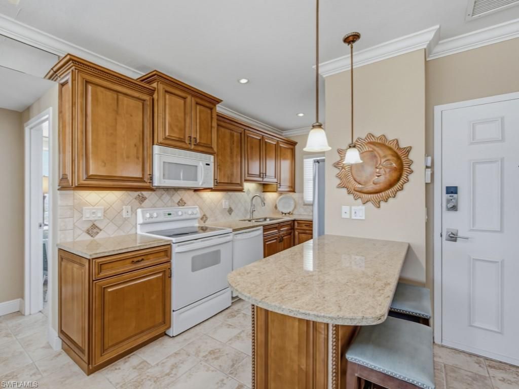 140 Seaview Ct, Unit 1806N, Marco Island, FL 34145 Photo