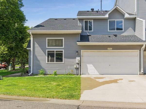 670 Kingfisher Lane, Unit G, Woodbury, MN 55125