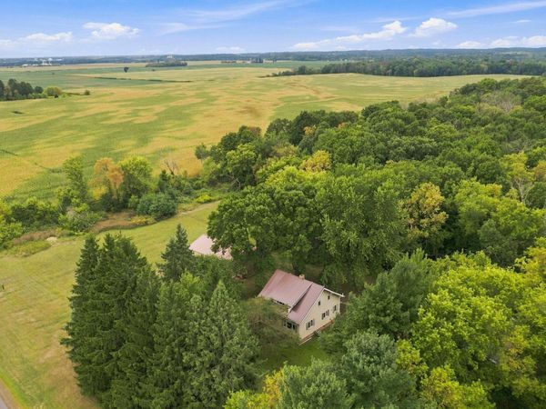 2079 Wi-35, Eureka, WI 54858