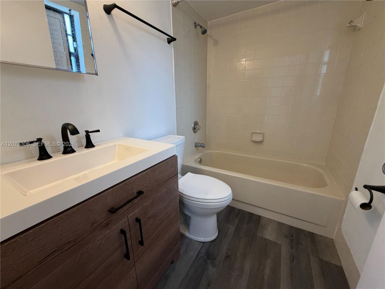 18226 S Mediterranean Blvd, Unit 1603, Hialeah, FL 33015 Photo