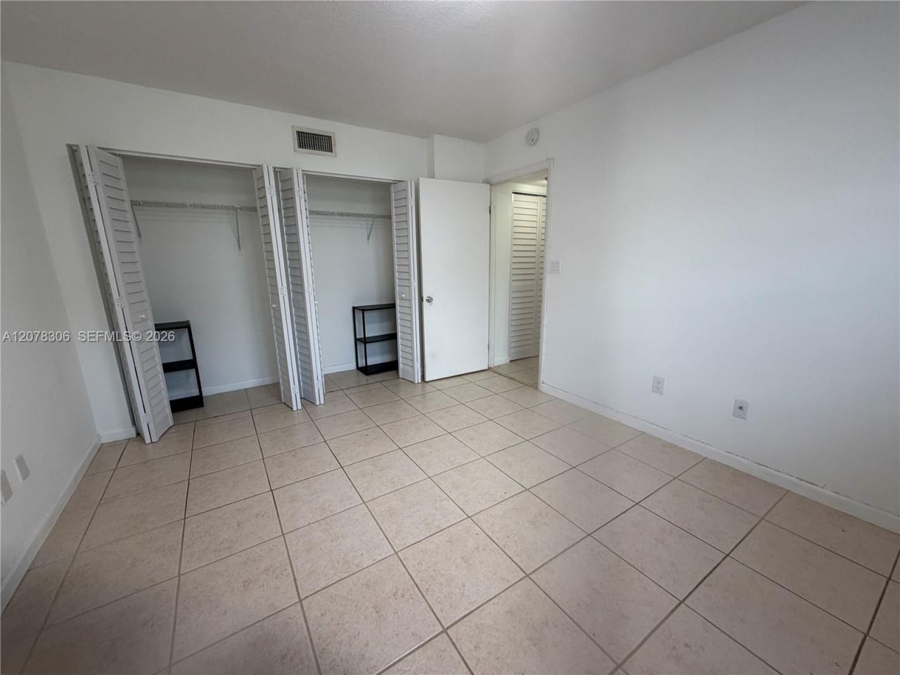 18226 S Mediterranean Blvd, Unit 3-16, Hialeah, FL 33015 Photo