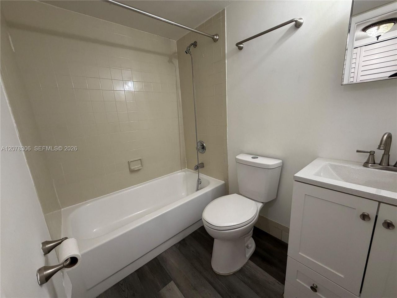 18226 S Mediterranean Blvd, Unit 1603, Hialeah, FL 33015 Photo