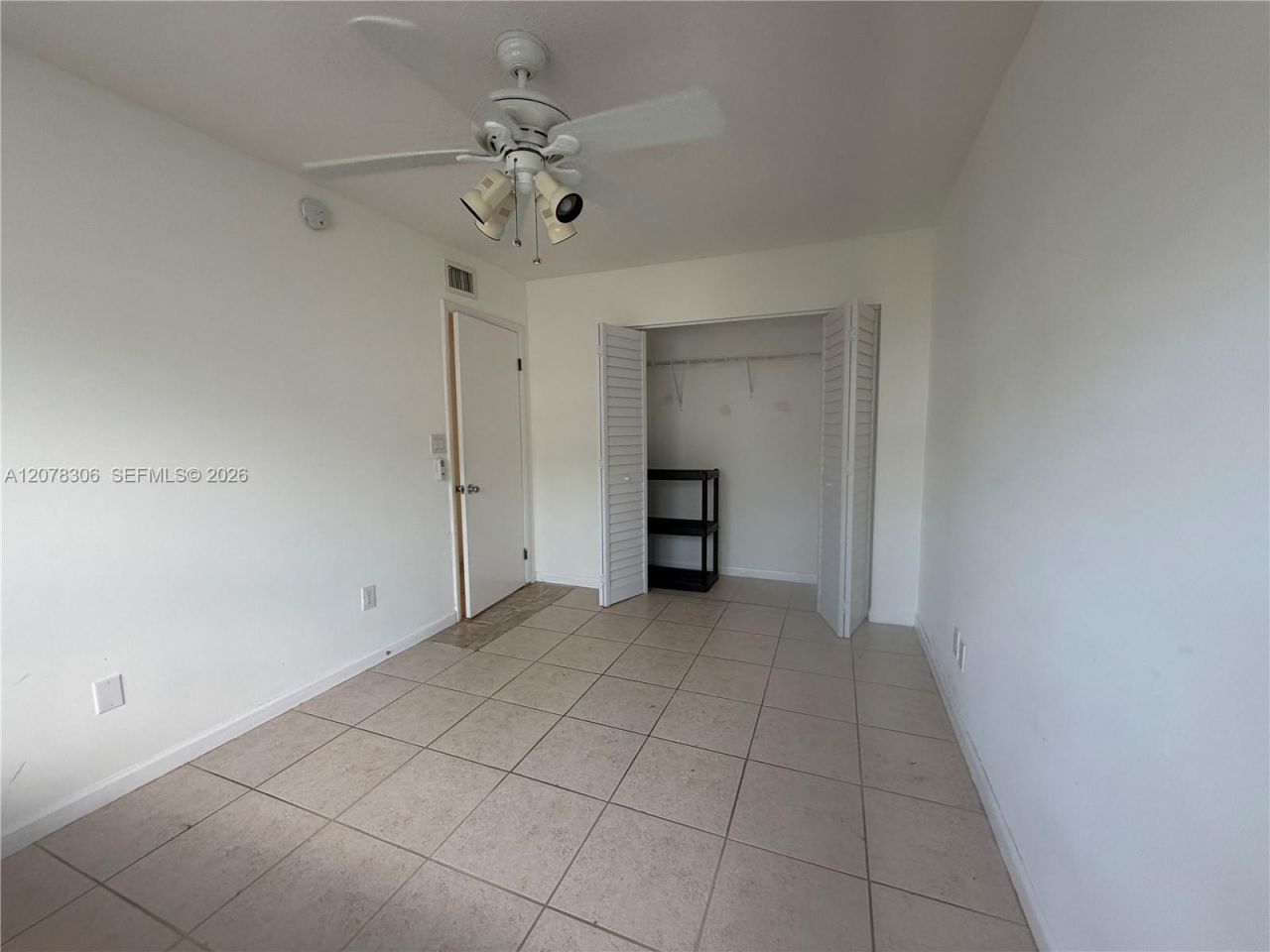 18226 S Mediterranean Blvd, Unit 3-16, Hialeah, FL 33015 Photo