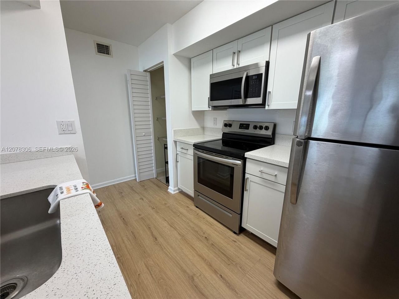18226 S Mediterranean Blvd, Unit 1603, Hialeah, FL 33015 Photo