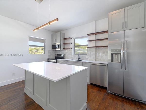 557 Meridian Ave , Unit B, Miami Beach, FL 33139