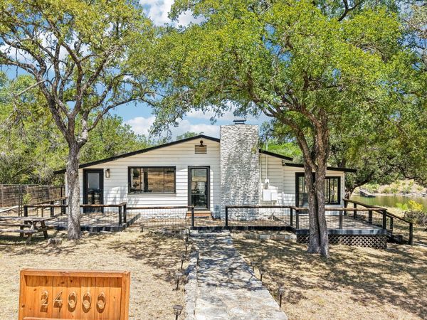 24000 Bluebird LN, Marble Falls, TX 78654