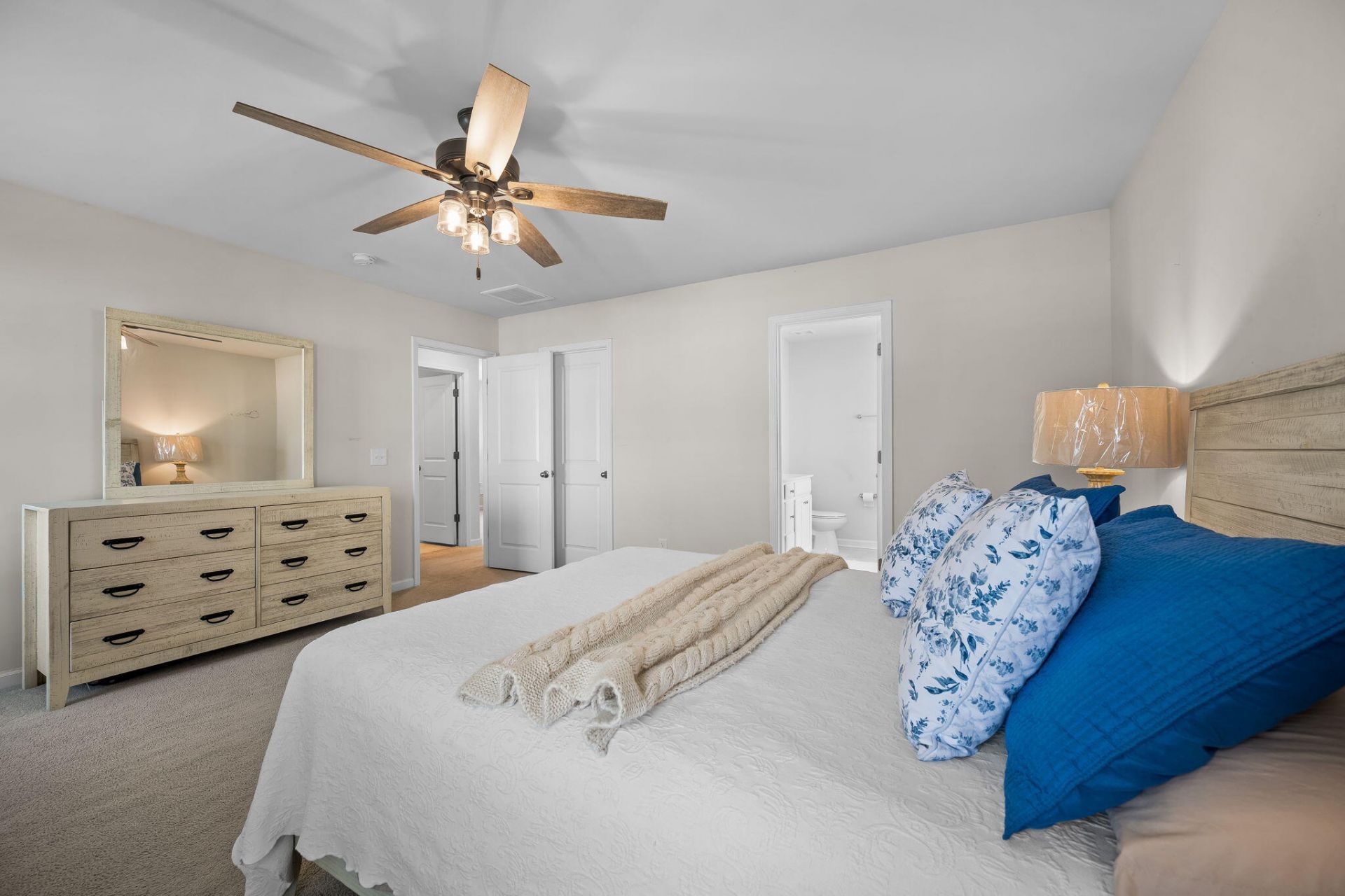 5212 American Holly Lane Photo 10