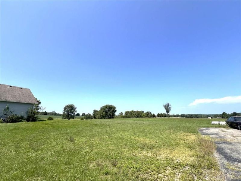 1981 N Weaver Road, Oxford, OH 45056 Photo 3