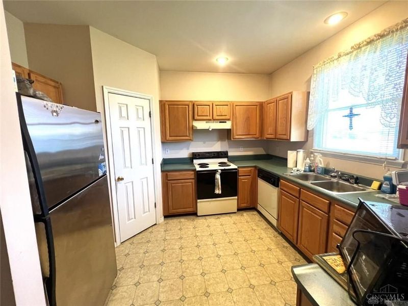 1981 N Weaver Road, Oxford, OH 45056 Photo 7