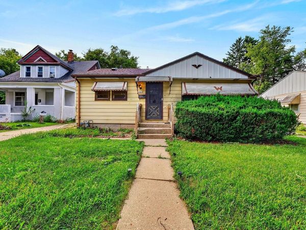 5809 N 36th STREET, Milwaukee, WI 53209