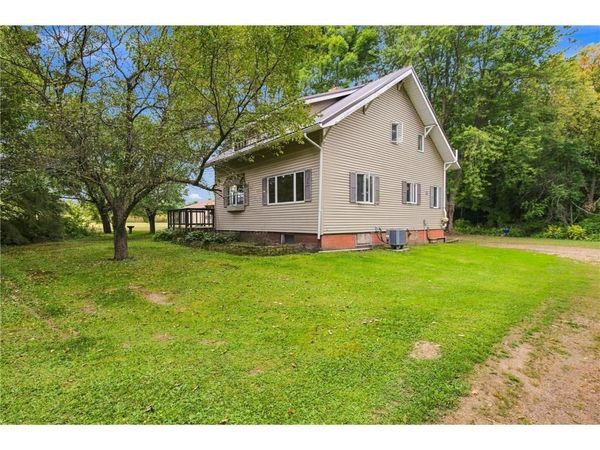 2079 Wi-35, Eureka, WI 54858