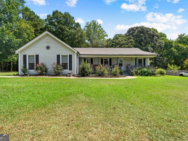 55 Manor Circle, Sharpsburg, GA 30277