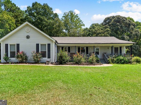 55 Manor Circle, Sharpsburg, GA 30277