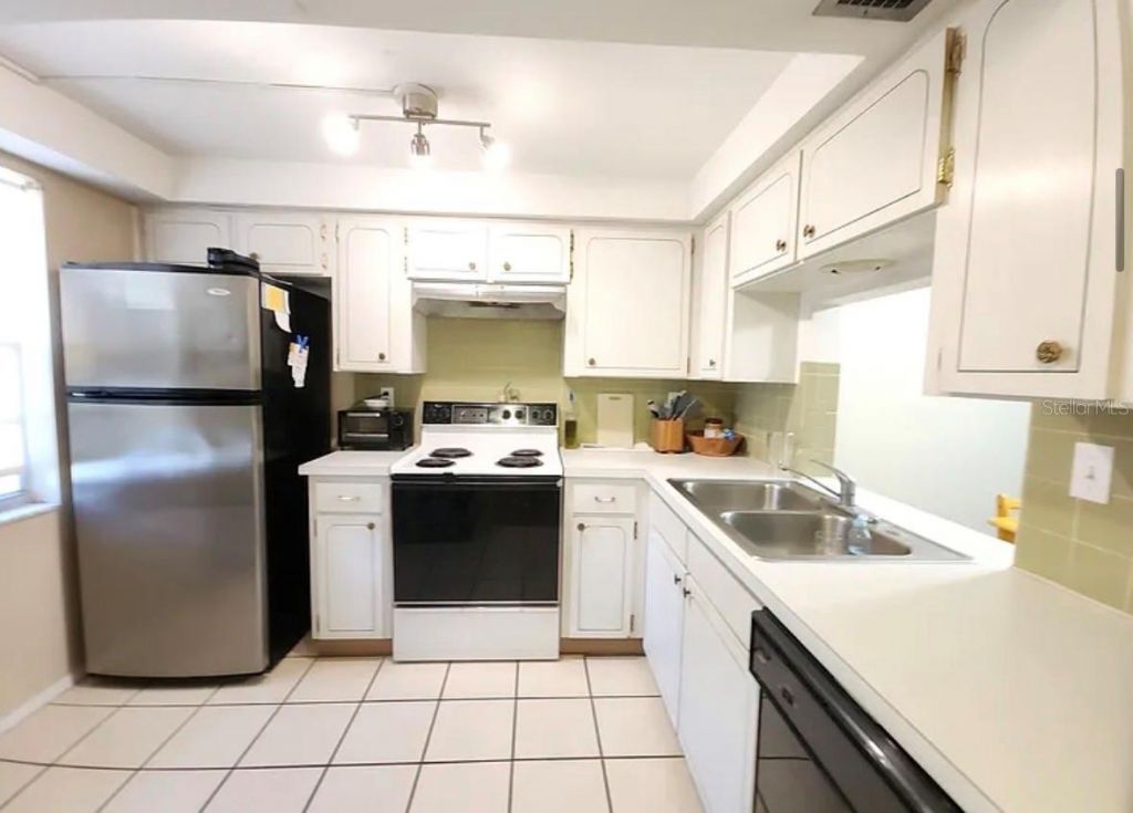 4240 Sheldon Place , Unit 4240, New Port Richey, FL 34652 Photo
