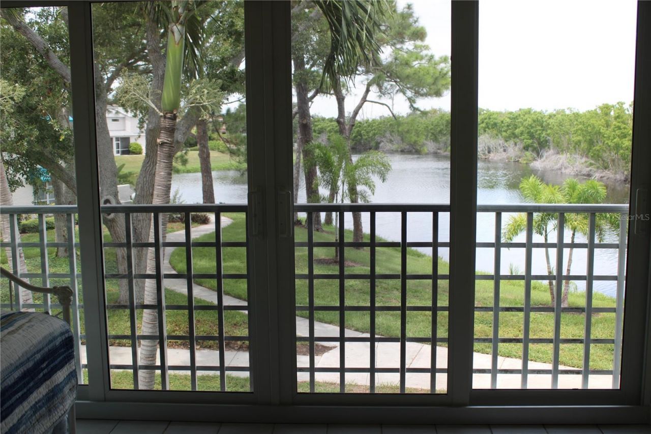 327 108th Street W, Unit 327, Bradenton, FL 34209 Photo