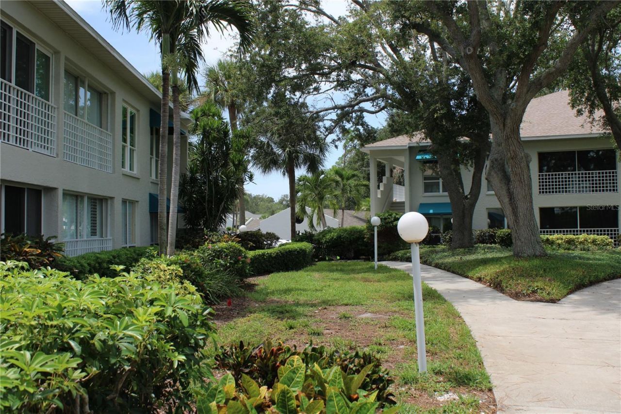 327 108th Street W, Unit 327, Bradenton, FL 34209 Photo