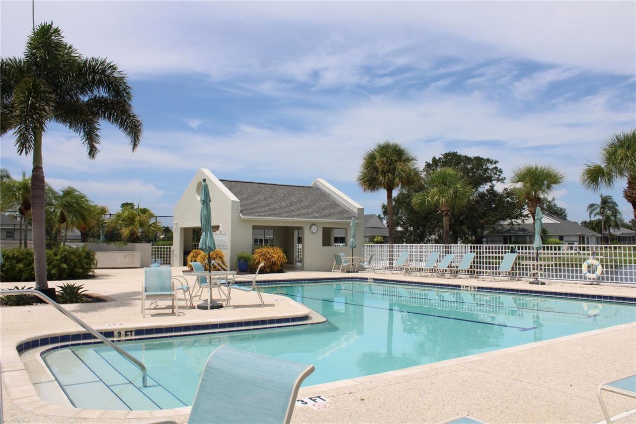 327 108th Street W, Unit 327, Bradenton, FL 34209 Photo