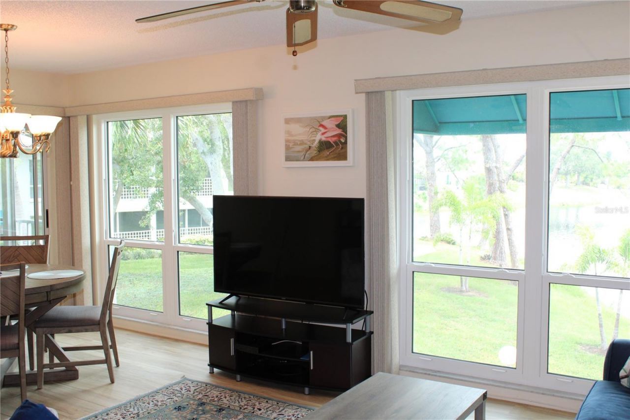 327 108th Street W, Unit 327, Bradenton, FL 34209 Photo