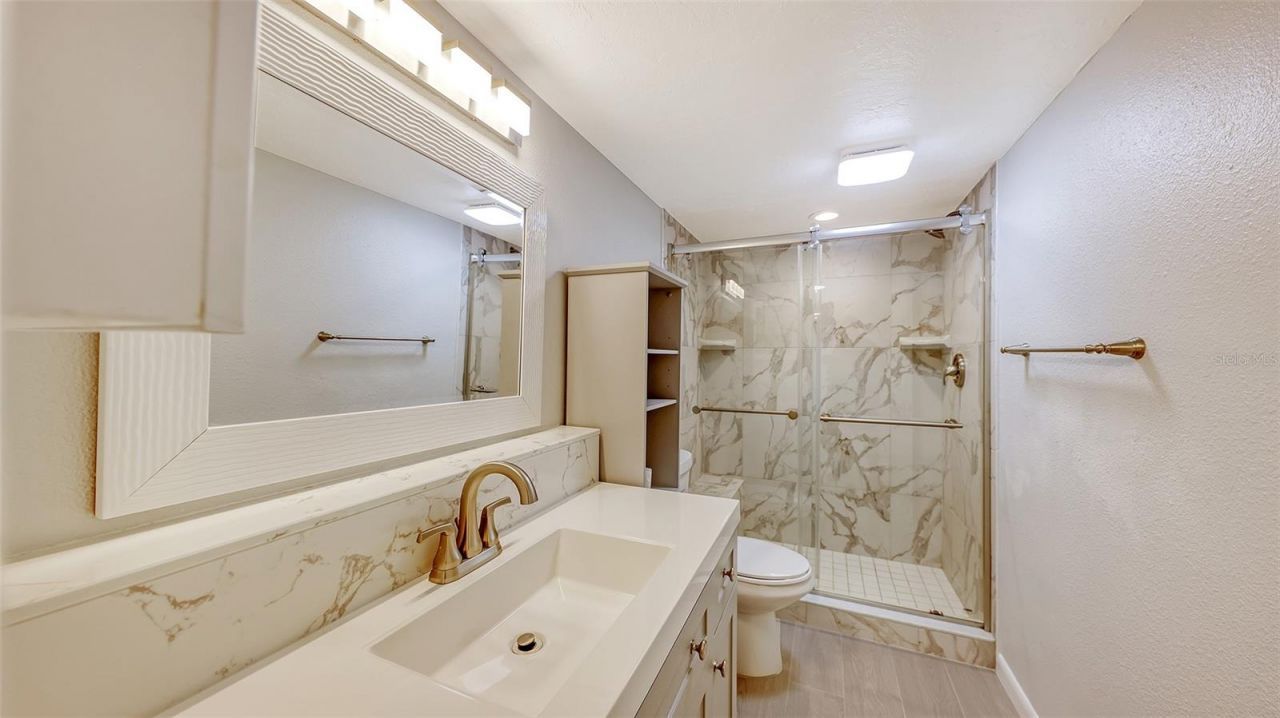 420 Beach Road, Unit 706, Sarasota, FL 34242 Photo