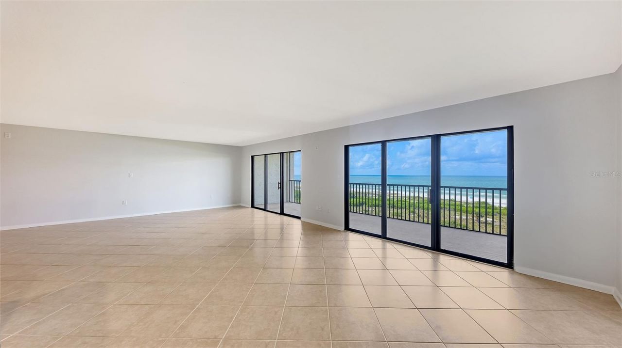 420 Beach Road, Unit 706, Sarasota, FL 34242 Photo
