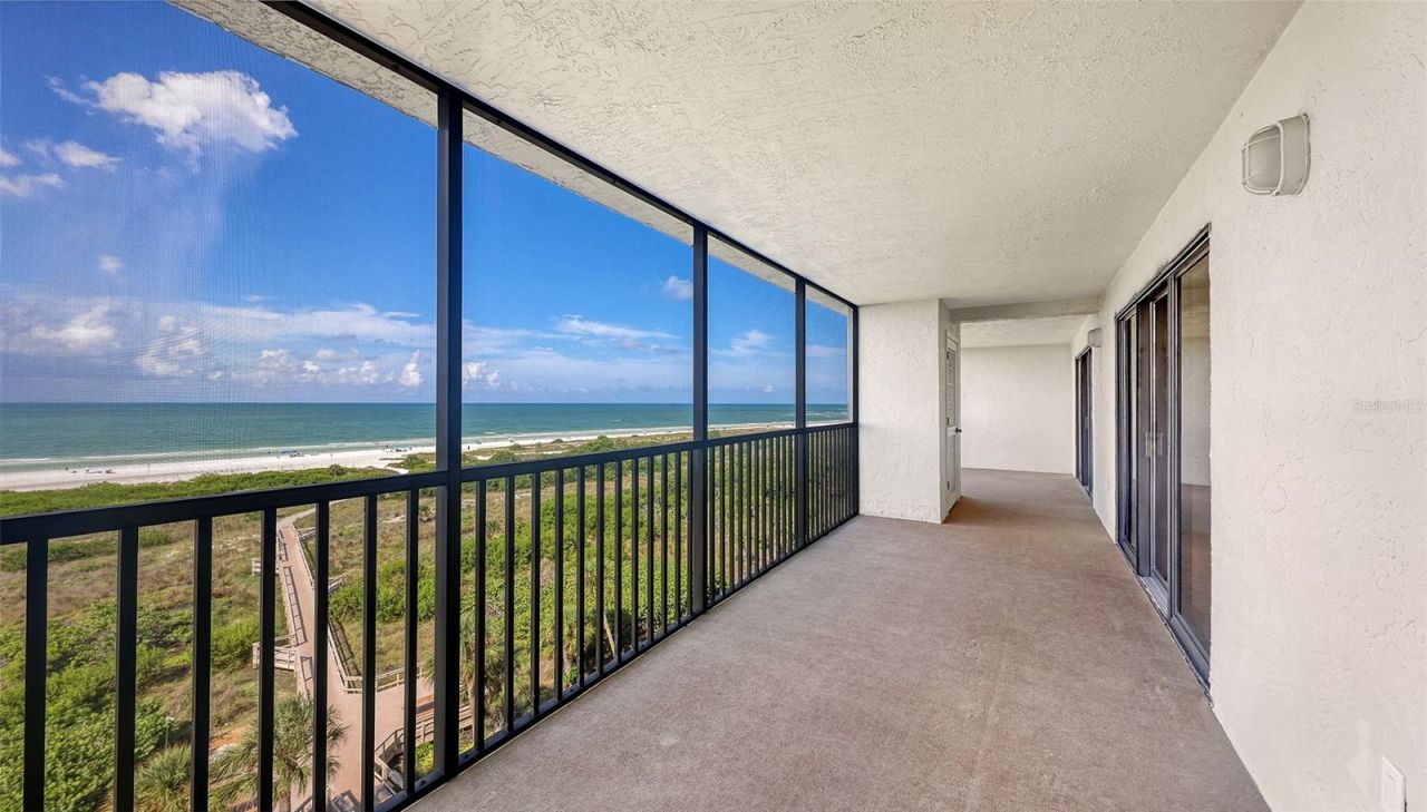 420 Beach Road, Unit 706, Sarasota, FL 34242 Photo