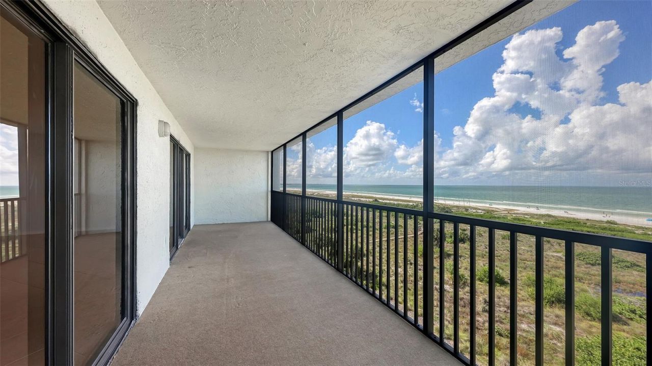 420 Beach Road, Unit 706, Sarasota, FL 34242 Photo