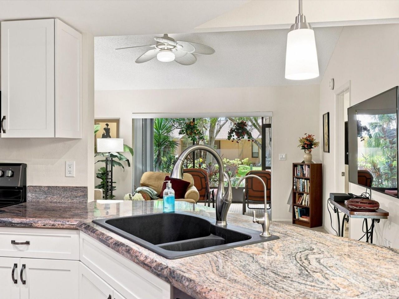 3450 Tallywood Lane, Unit 7150, Sarasota, FL 34237 Photo