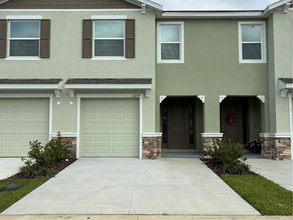 32519 MIDSUMMER NIGHT LANE, WESLEY CHAPEL, FL 33543