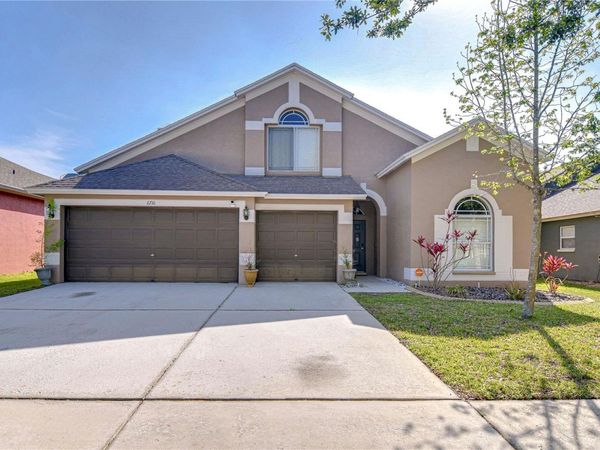 6716 BLUFF MEADOW COURT , WESLEY CHAPEL, FL 33545