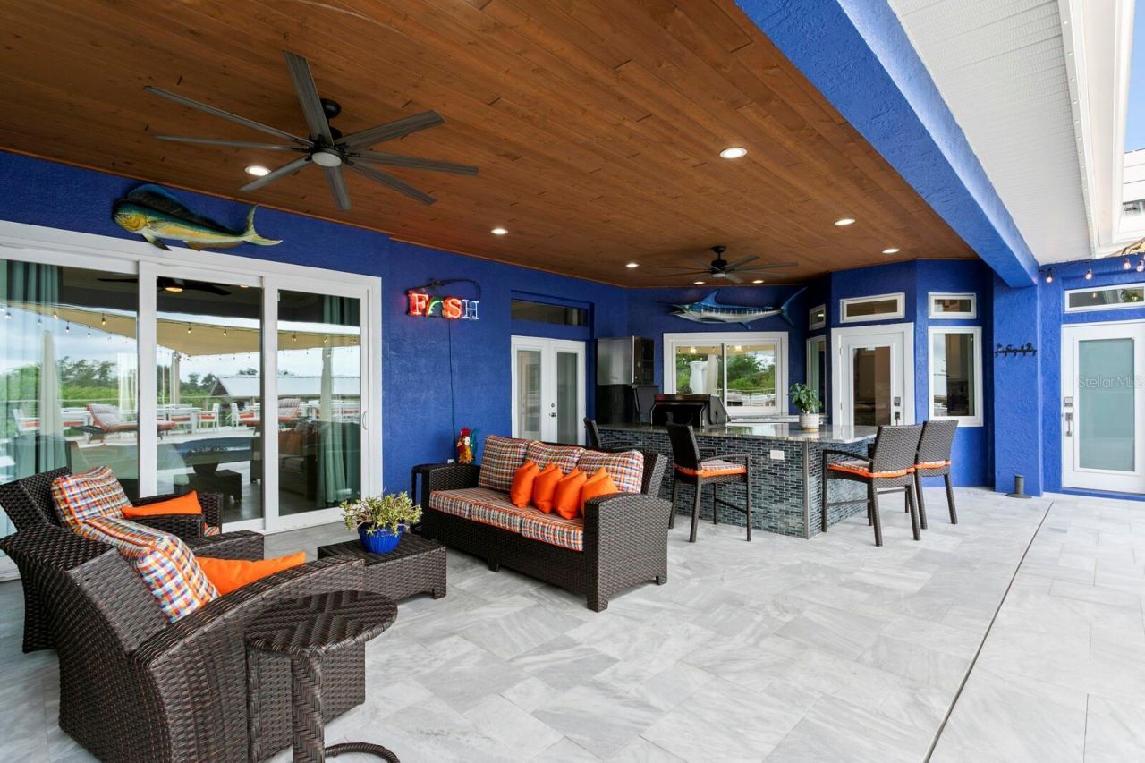 704 Eagle Lane, Apollo Beach, FL 33572 Photo