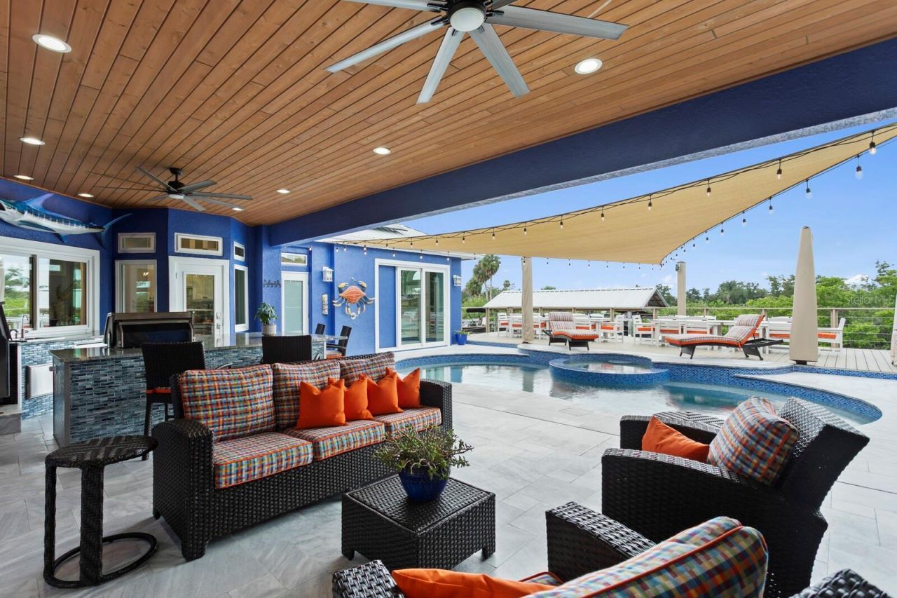 704 Eagle Lane, Apollo Beach, FL 33572 Photo