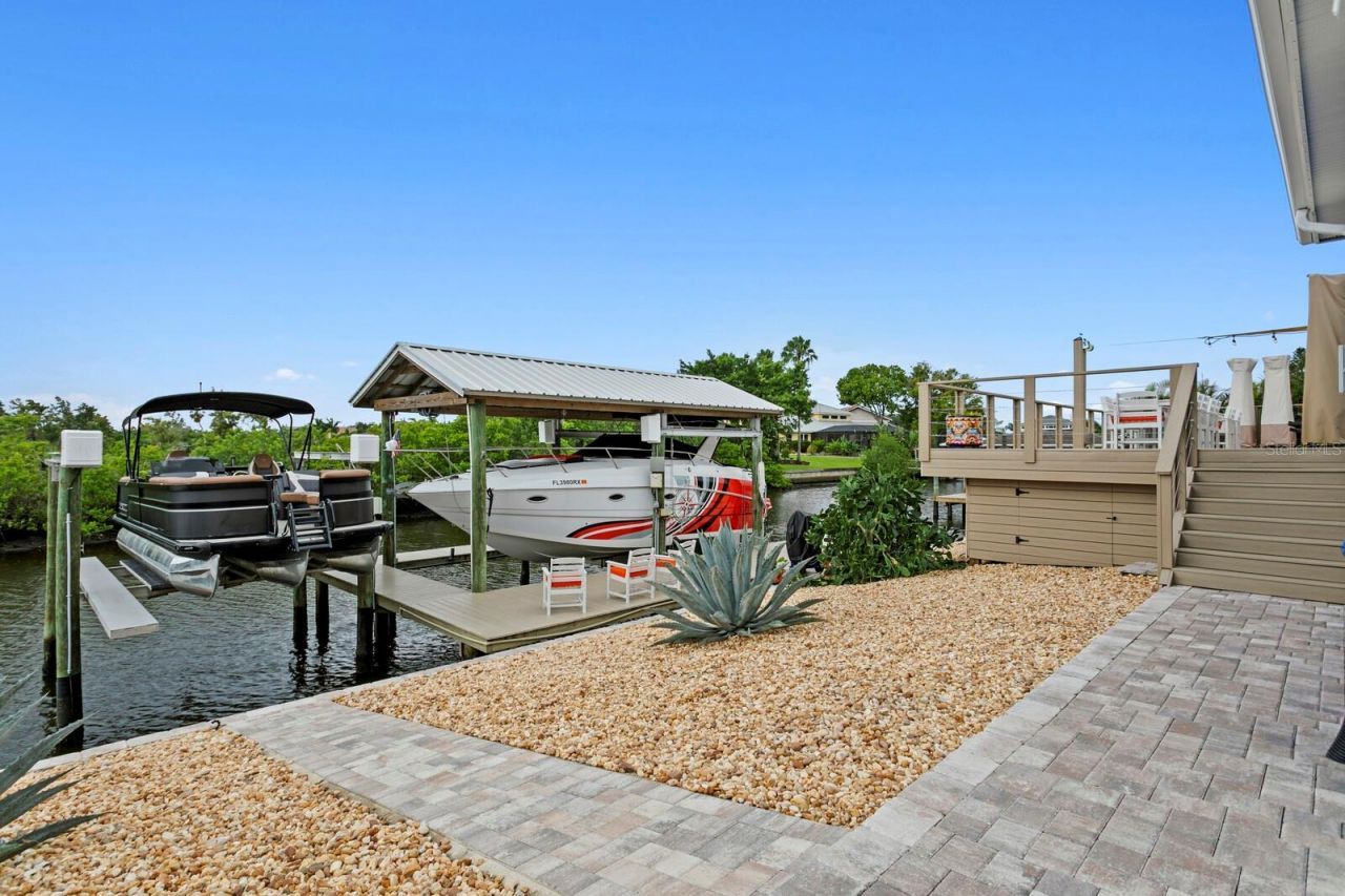 704 Eagle Lane, Apollo Beach, FL 33572 Photo